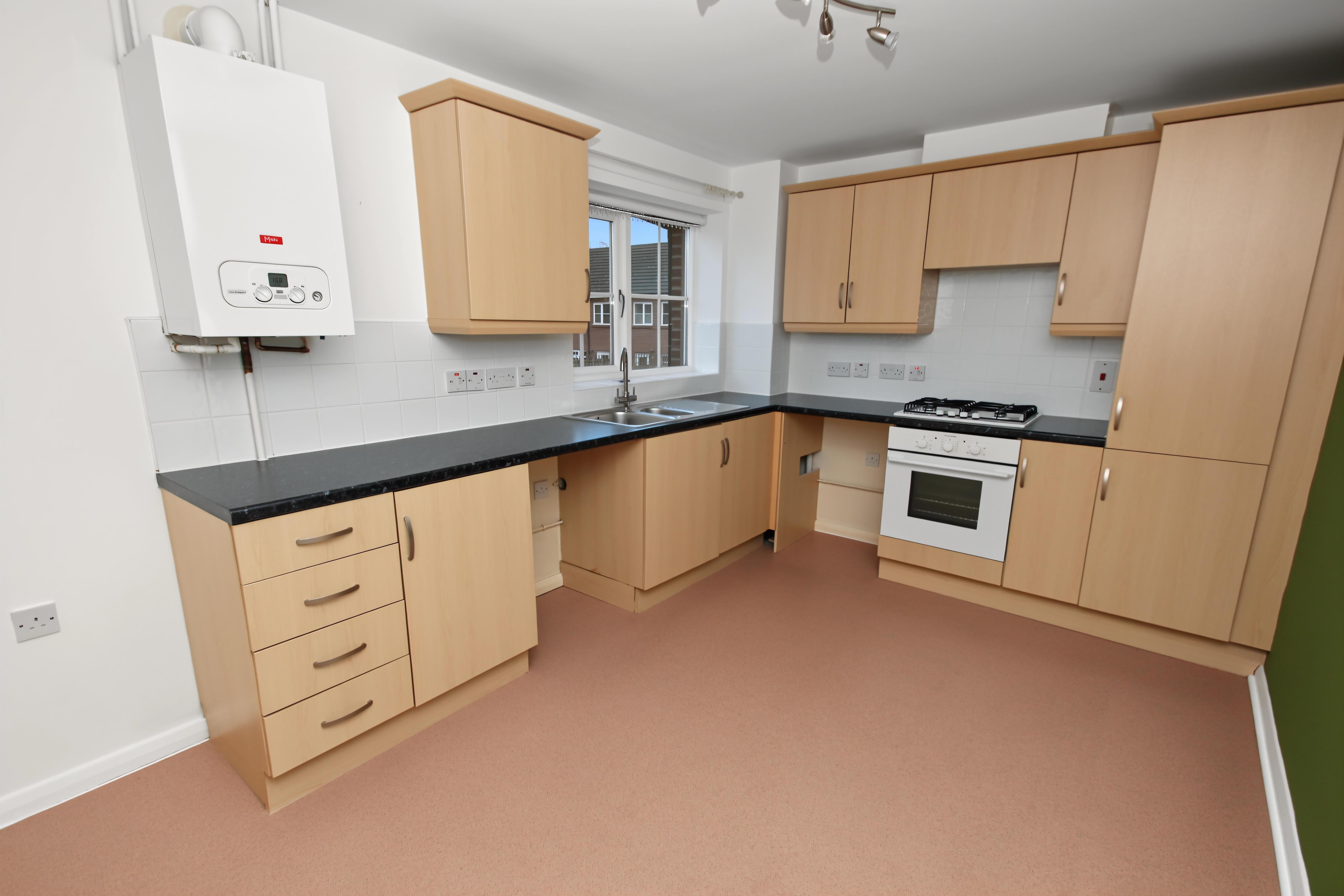 Flat Covallen Court in Rushden