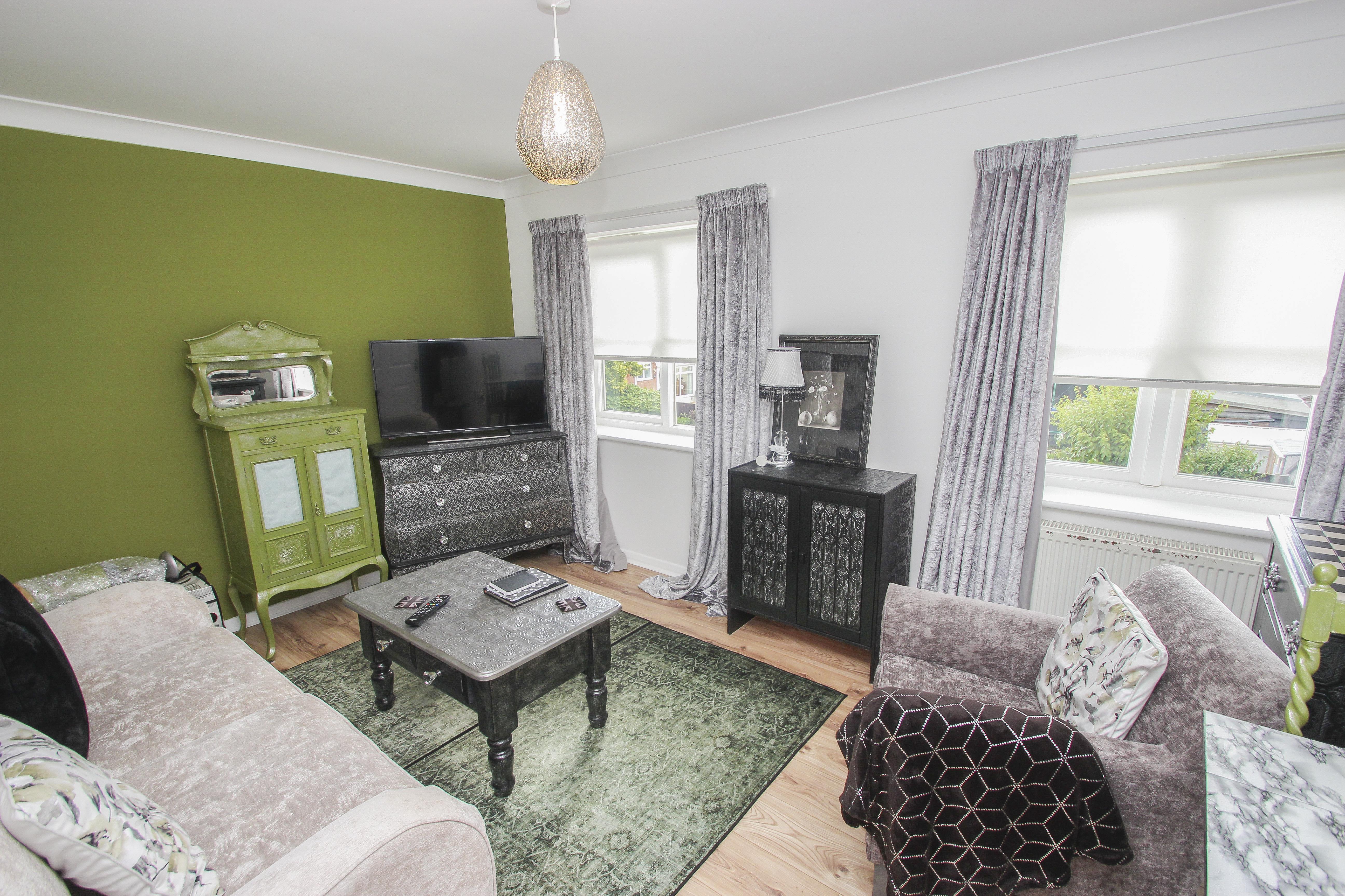 Flat Covallen Court in Rushden