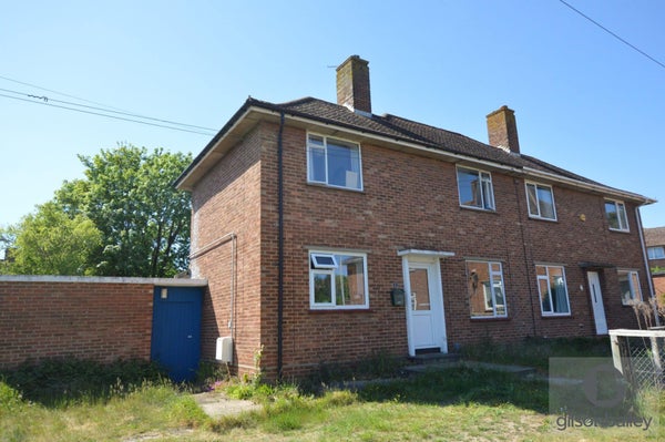 House Cresswell Close in Norwich