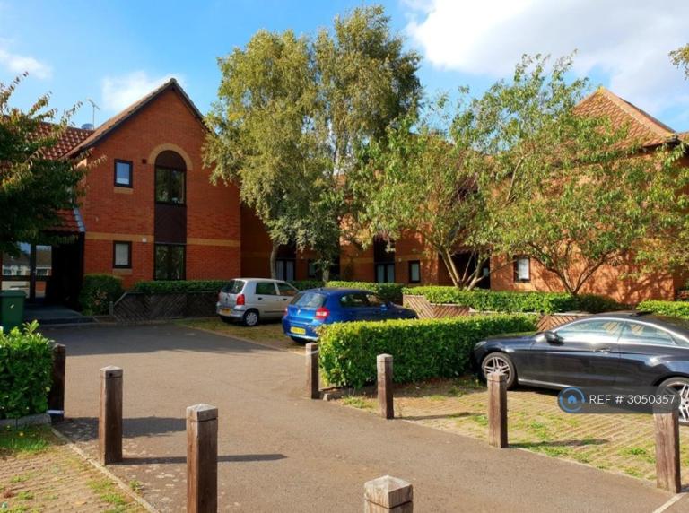 Flat Ashfield Hill in King's Lynn and West Norfolk