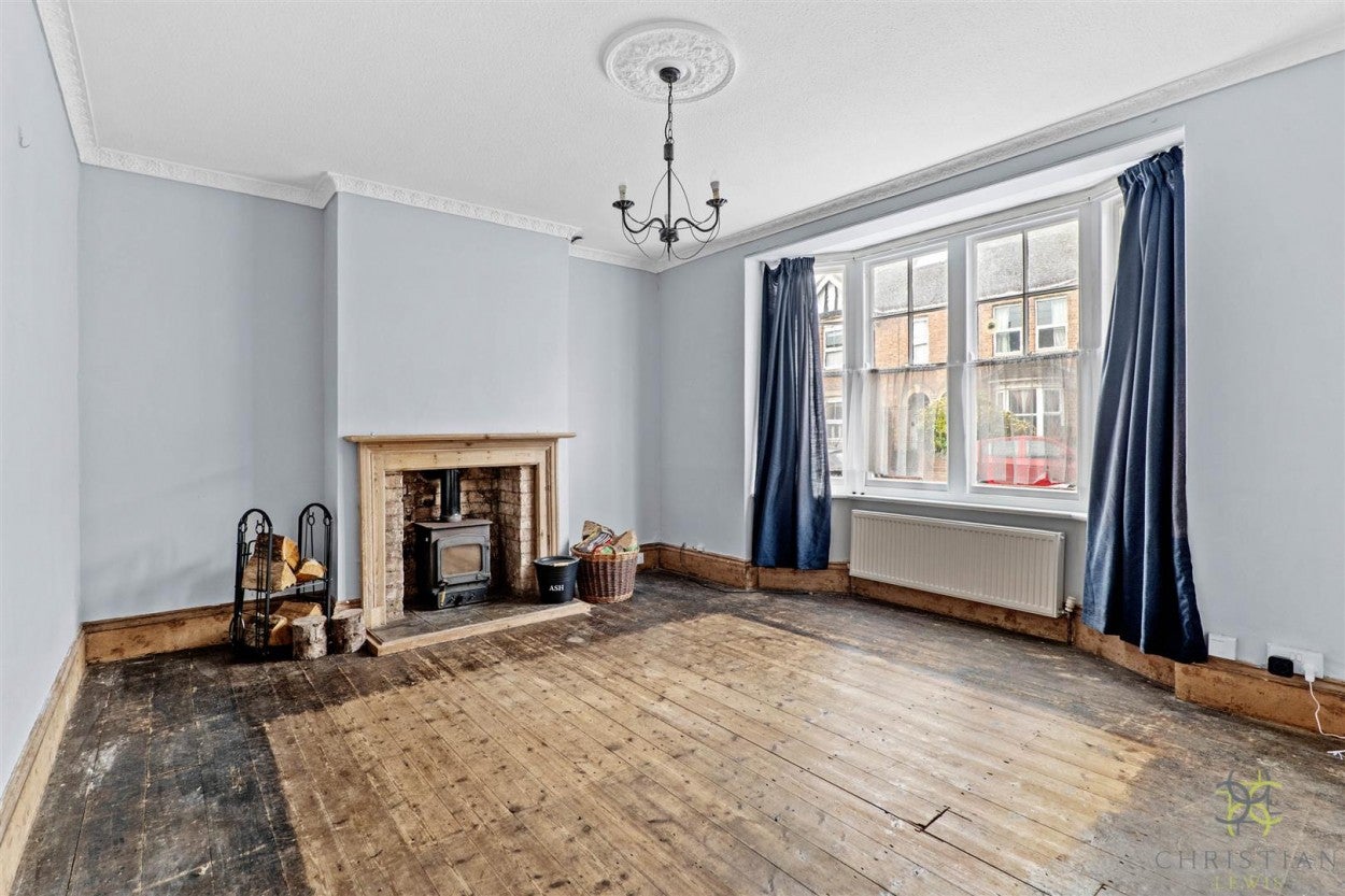 Flat Northwick Road in Wychavon