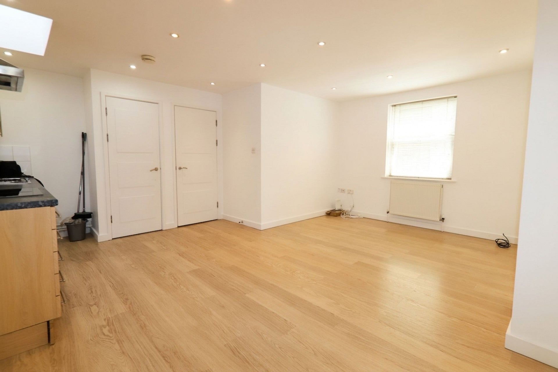 Flat Talbot Road in Three Rivers