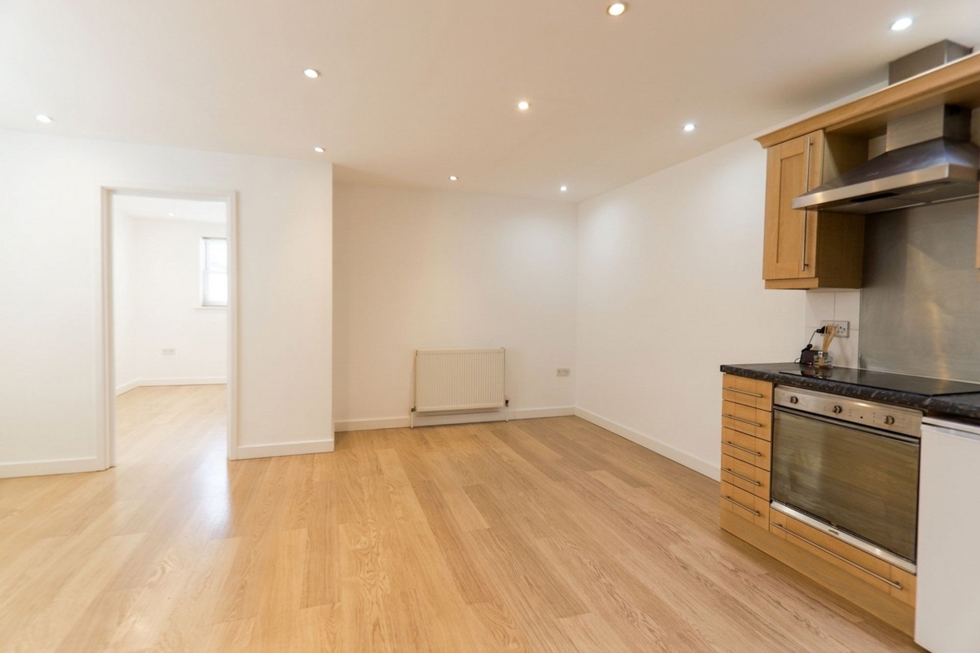Flat Talbot Road in Three Rivers