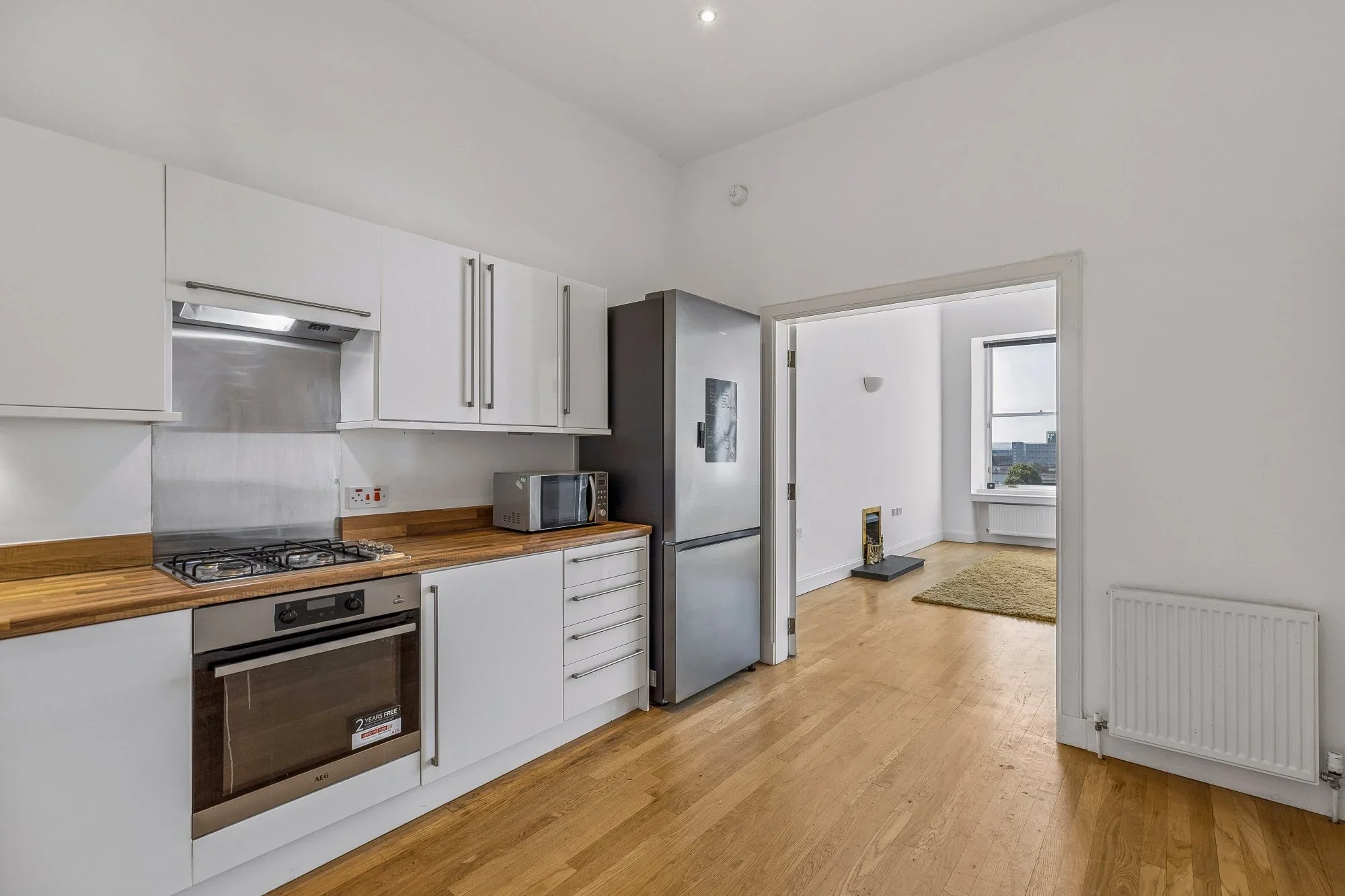 Flat Woodside Terrace in Glasgow