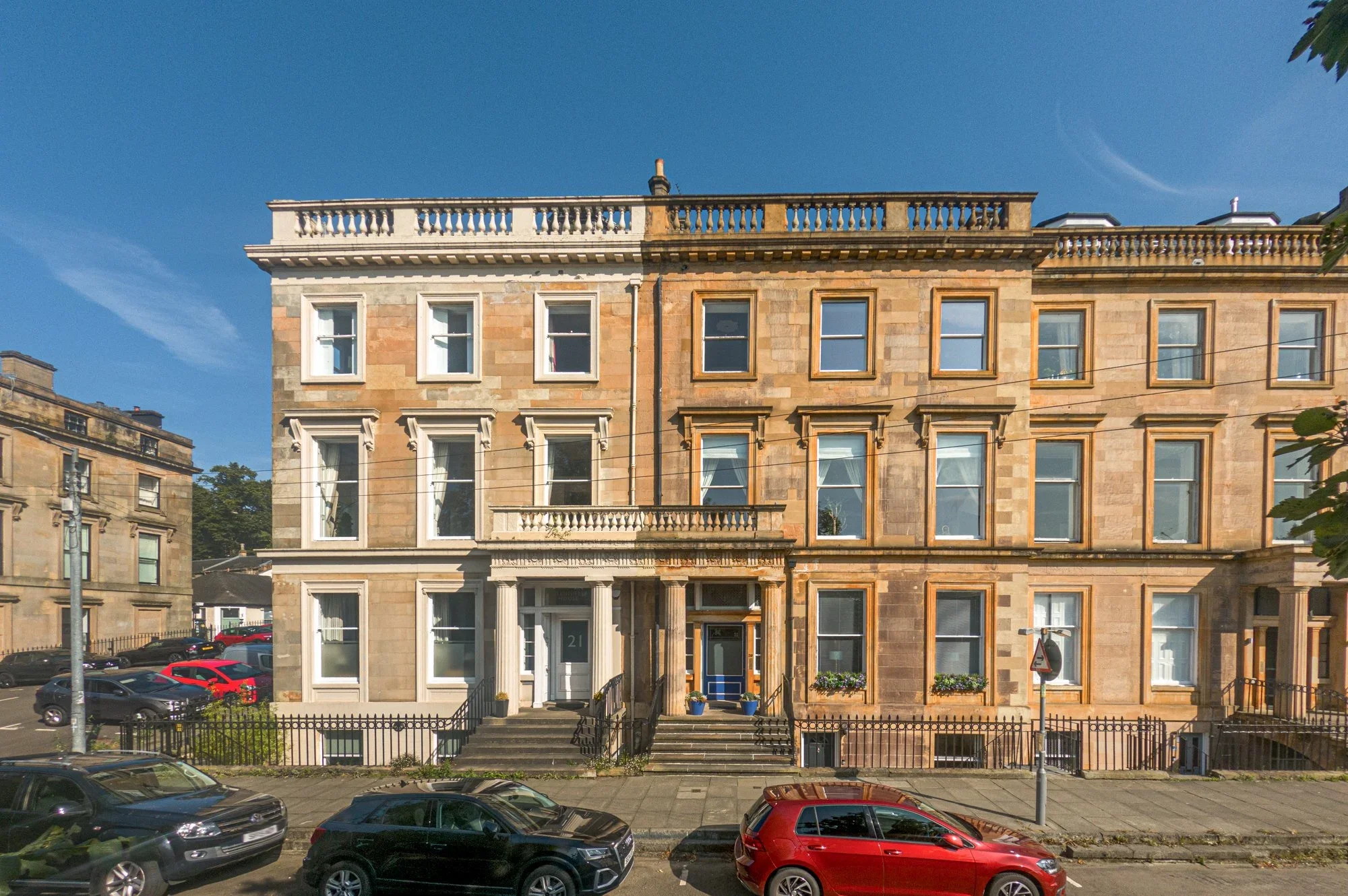 Flat Woodside Terrace in Glasgow