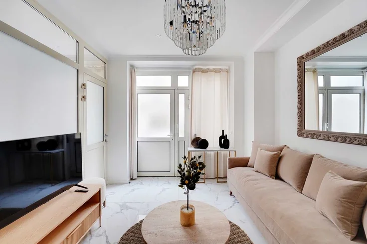 Flat Avenue Kléber in Paris
