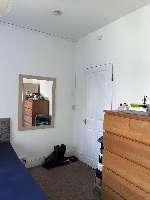 Room Third Avenue in Greater London