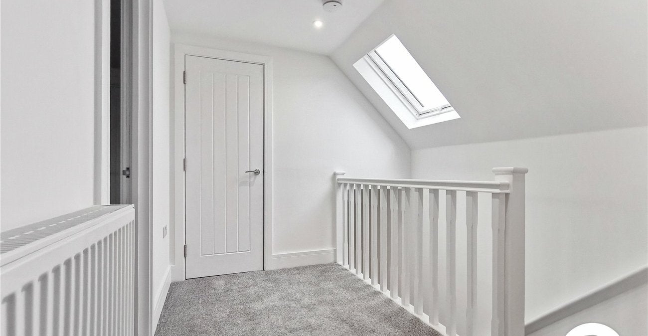 Flat Lowfield Street in Dartford