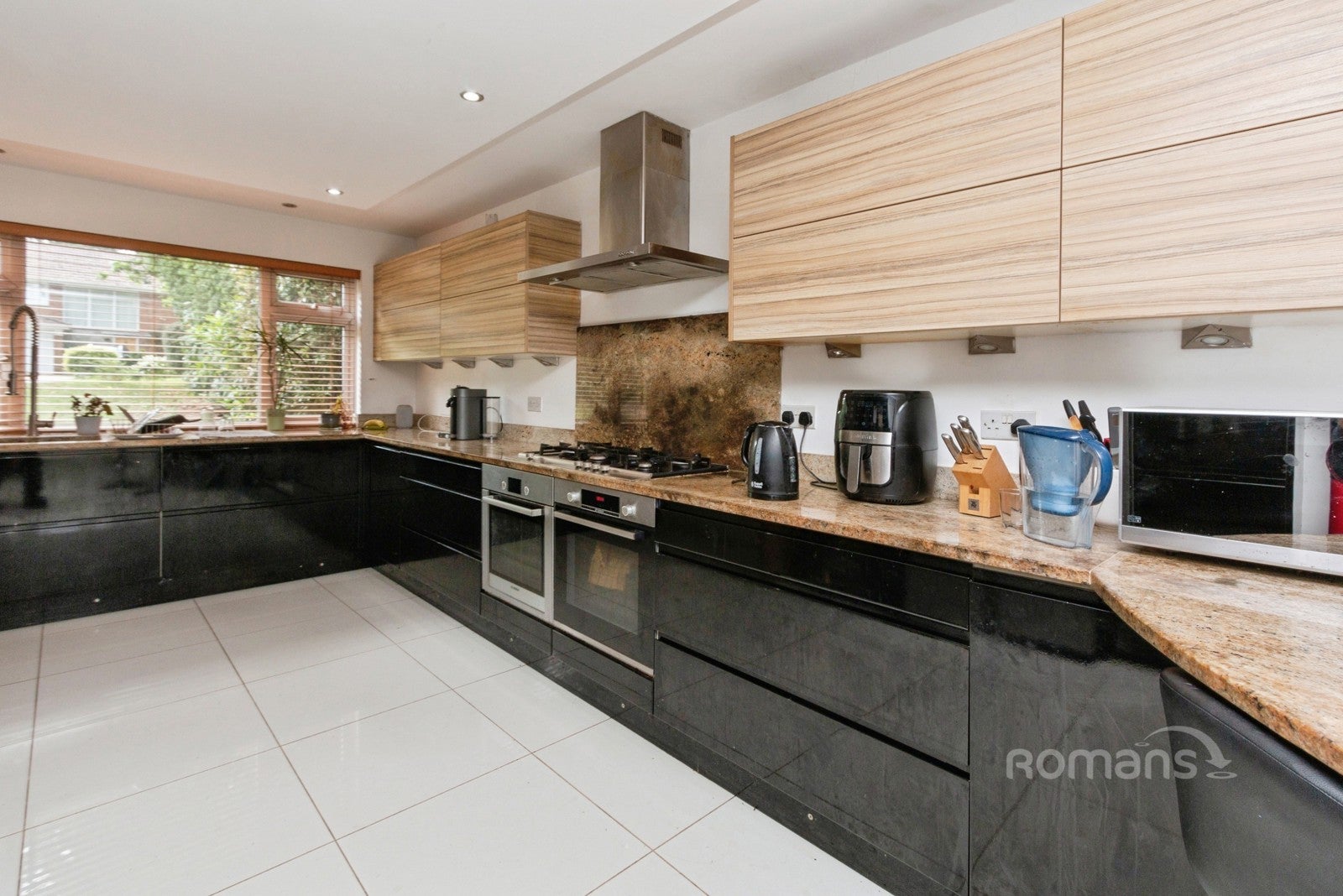 House Copped Hall Drive in Surrey Heath