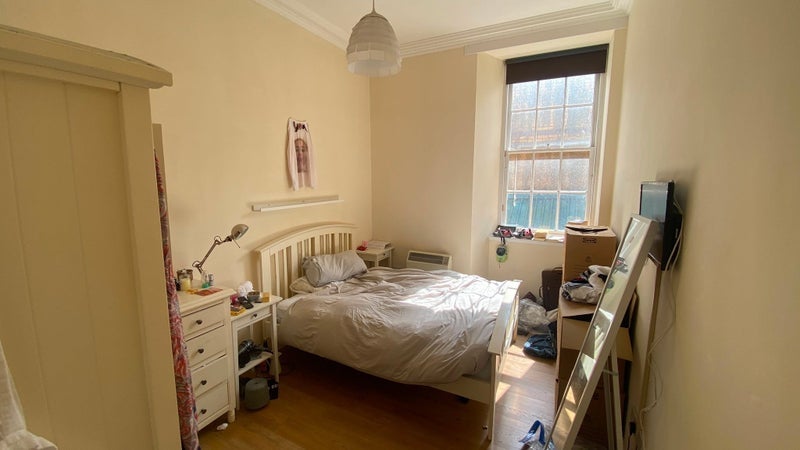 Room Sauchiehall Street in Glasgow