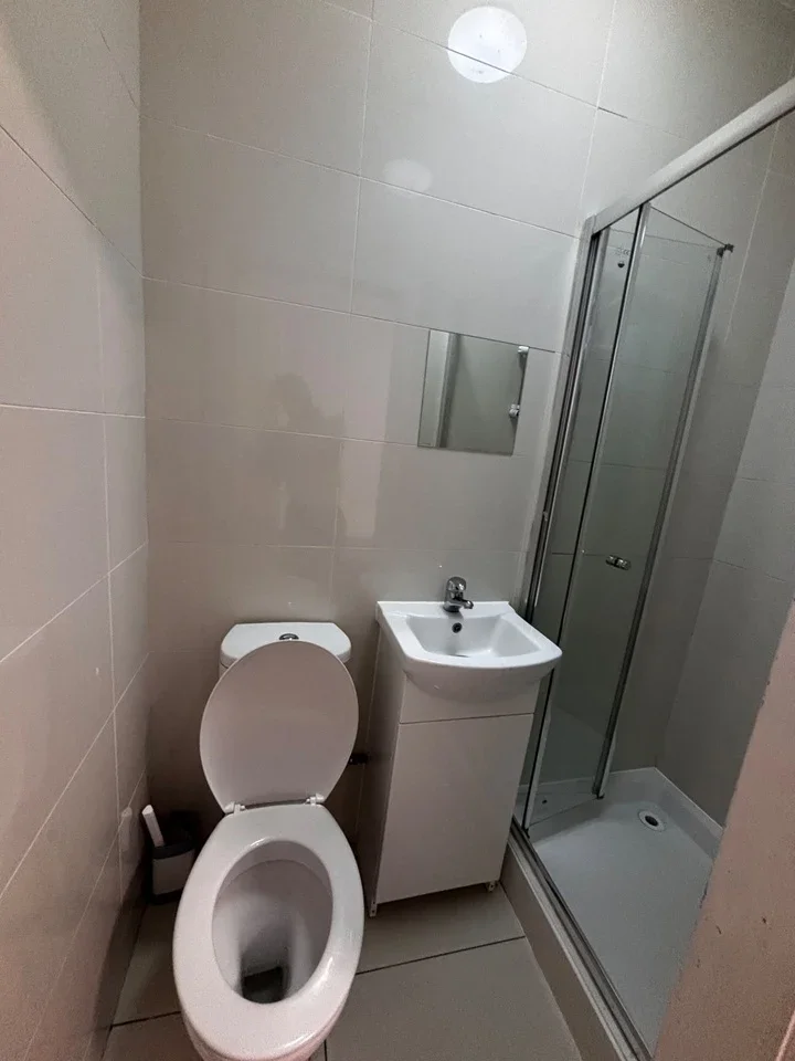 Flat Carlton Vale in Greater London