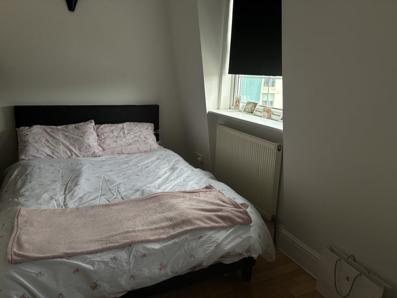 Room Drummond Street in Greater London