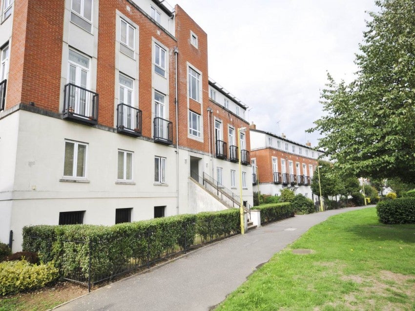 Flat Great North Road in Welwyn Hatfield