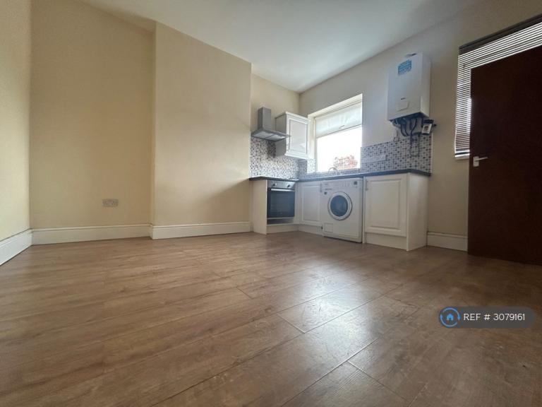 Flat Derby Road in Nottingham