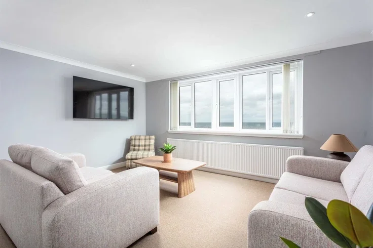 Flat Ardayre Road in Prestwick