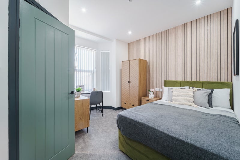 Room Lawford Road in Rugby