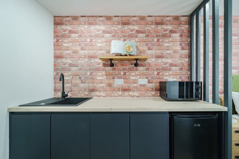 Room Lawford Road in Rugby