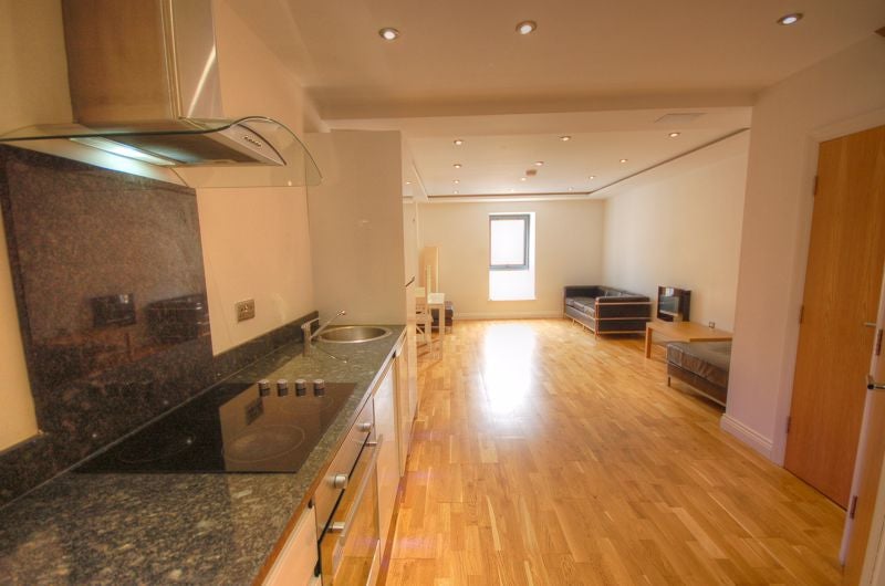 Flat Falconar's Court in Newcastle upon Tyne