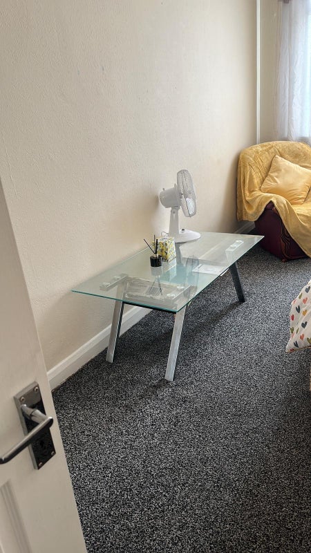 Room High Road in Nottingham