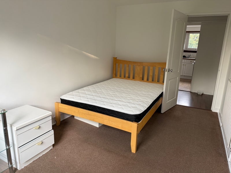 Room Longstone Street in City of Edinburgh
