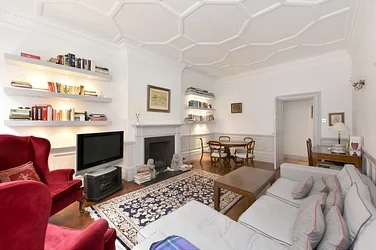 Flat Draycott Place in Greater London