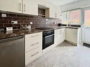 Flat Mountnessing Road in Billericay