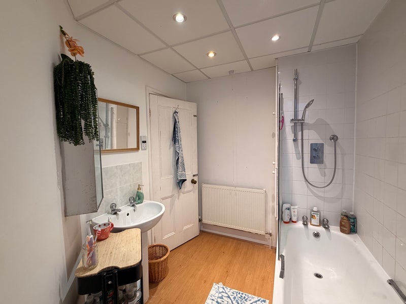 Room New King's Road in Greater London