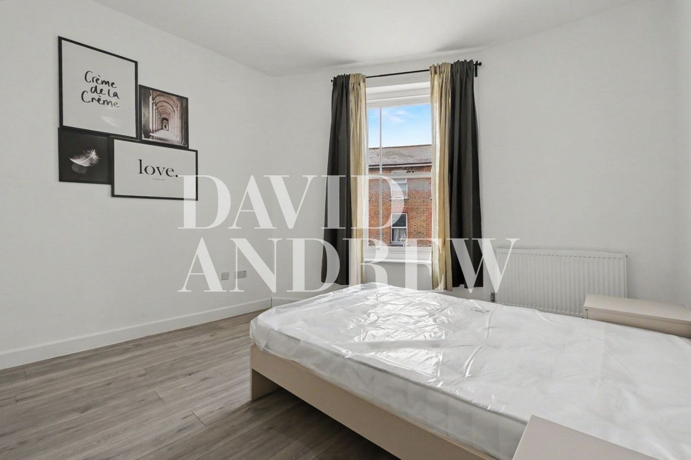Flat Blackstock Road in Greater London