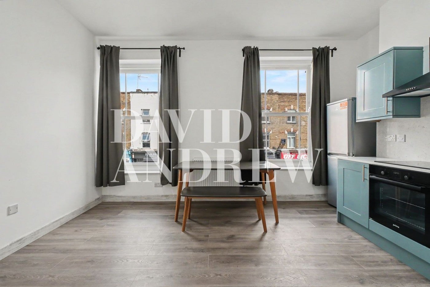 Flat Blackstock Road in Greater London