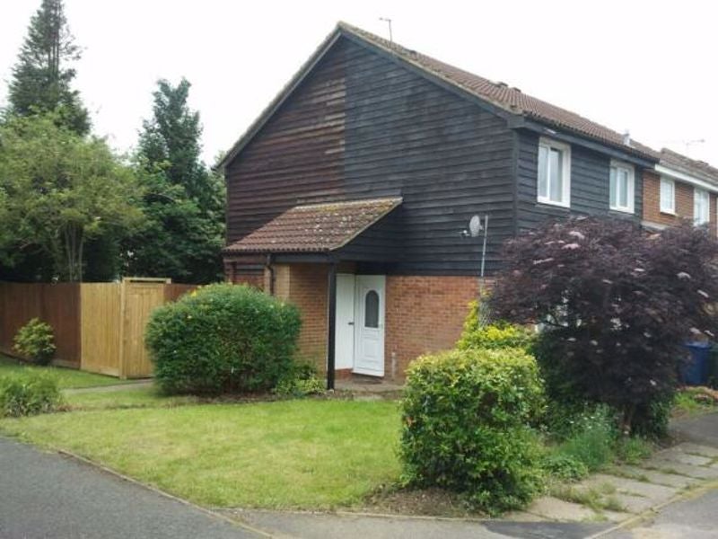 House Lansdowne Way in High Wycombe