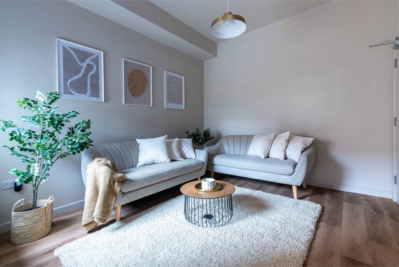 Room Edge Lane in Tameside