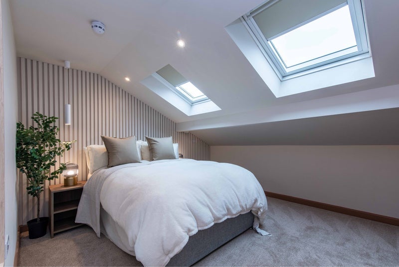 Room Edge Lane in Tameside