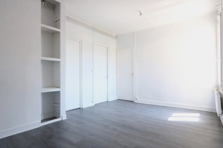 Flat Rue de l'Aviateur Guérin in Le Havre