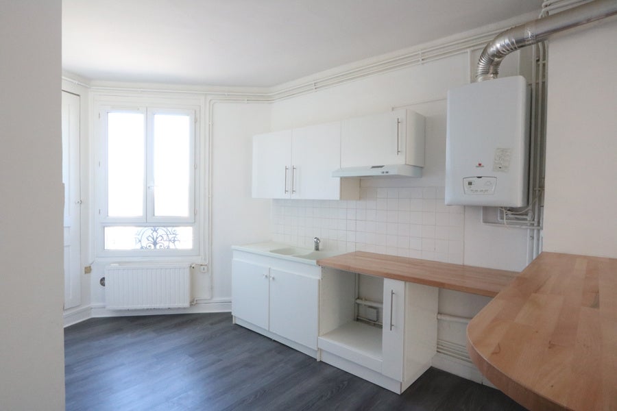 Flat Rue de l'Aviateur Guérin in Le Havre