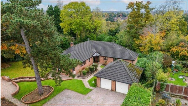 House Rednal Park Court in Birmingham