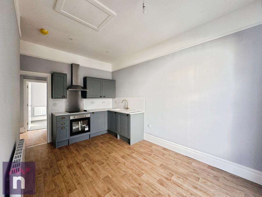Flat Grosvenor Street in Cheltenham