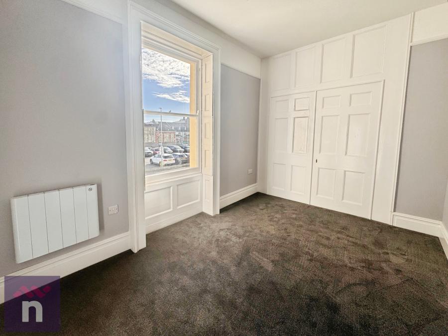 Flat Grosvenor Street in Cheltenham