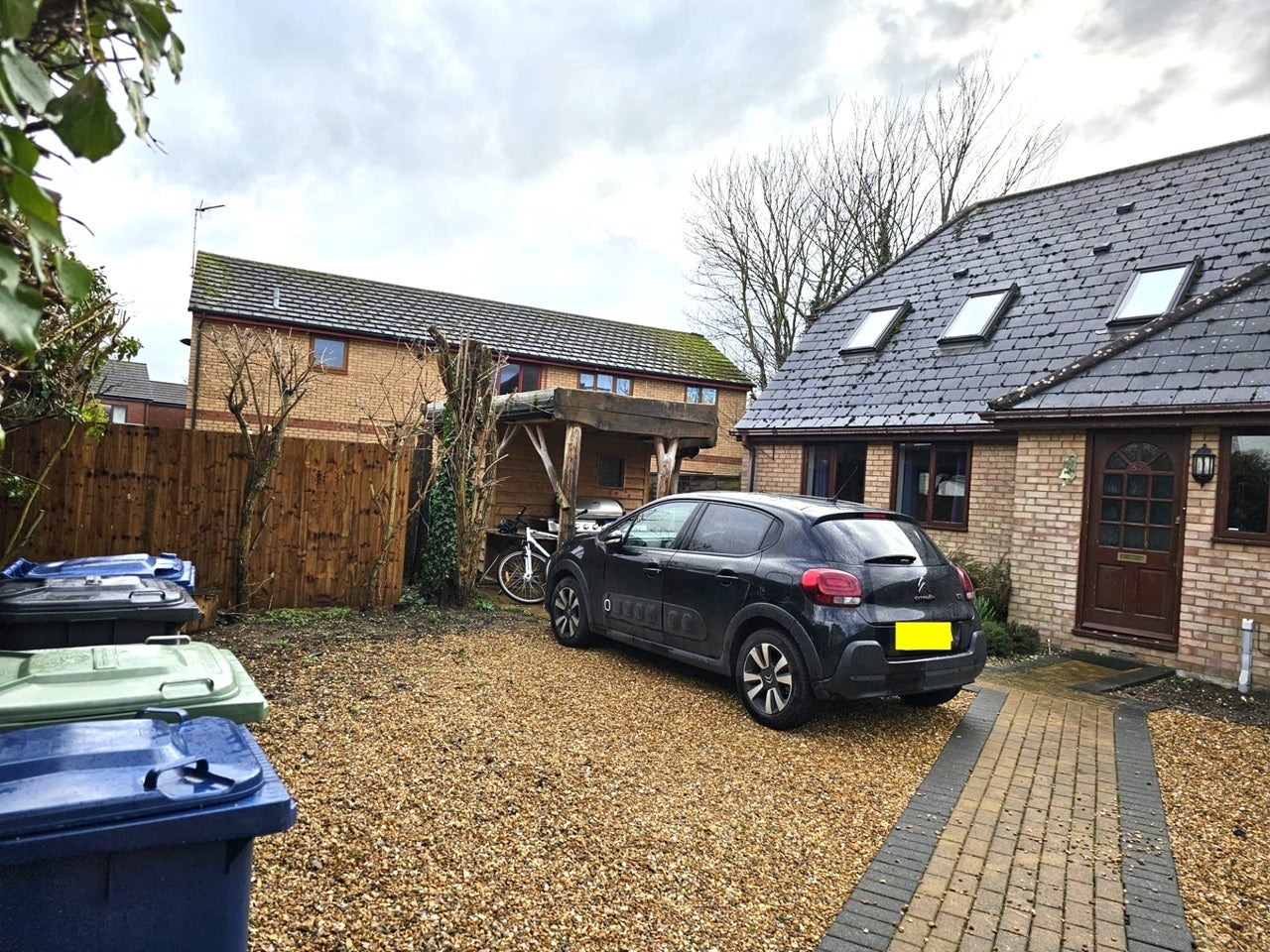 House Fisher's Lane in Cambridge