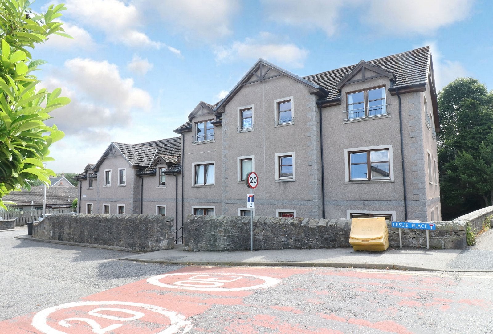 Flat Leslie Place in Inverurie