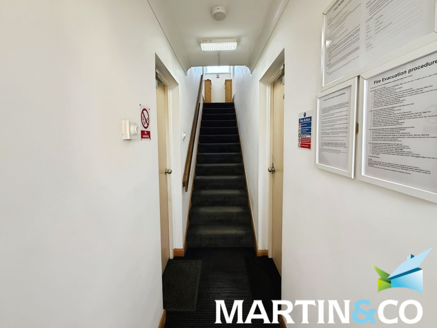 Flat Arncliffe Road in Wakefield
