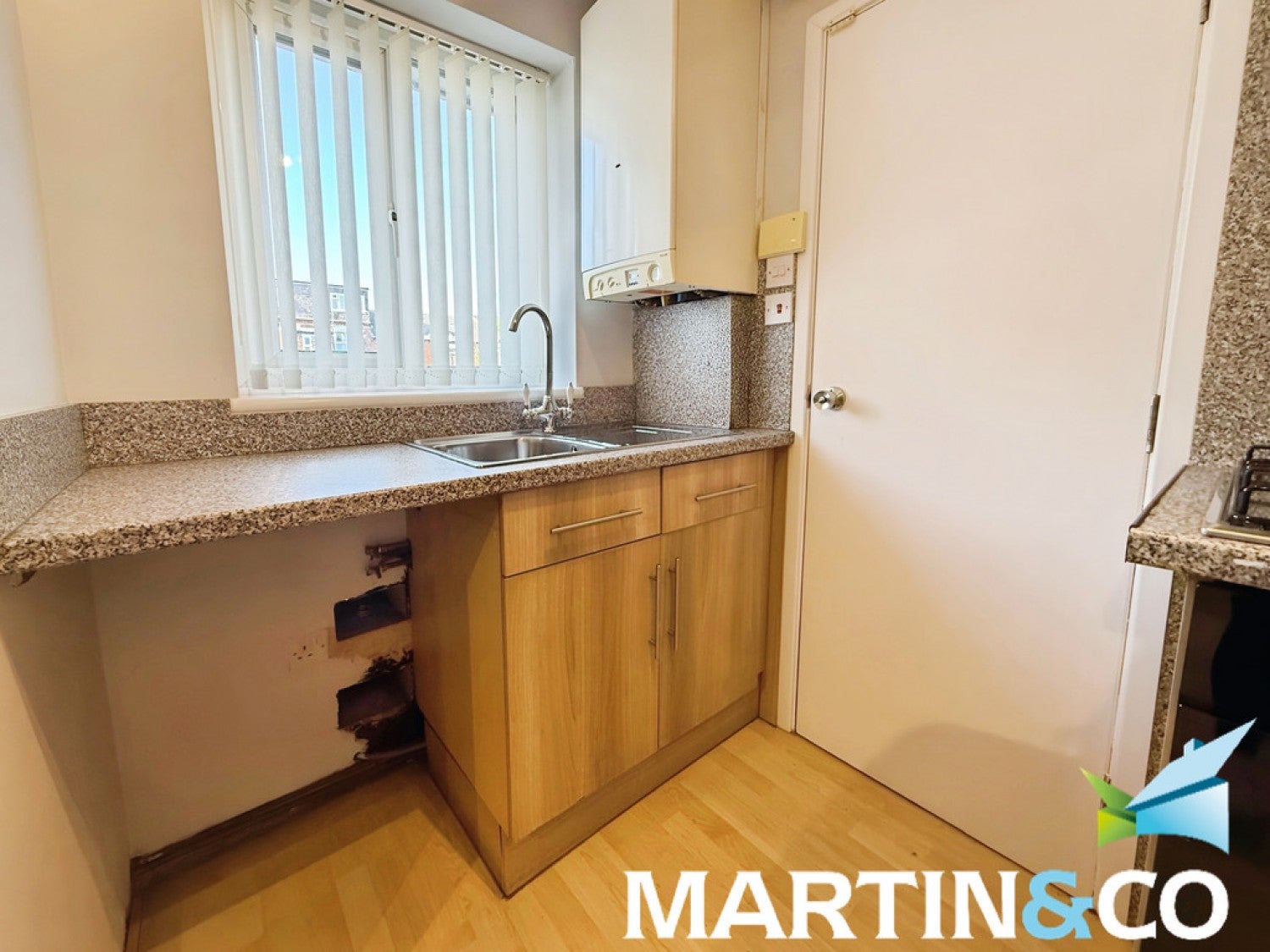 Flat Arncliffe Road in Wakefield