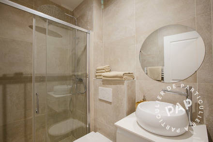Appartement Cour de Rome à Paris
