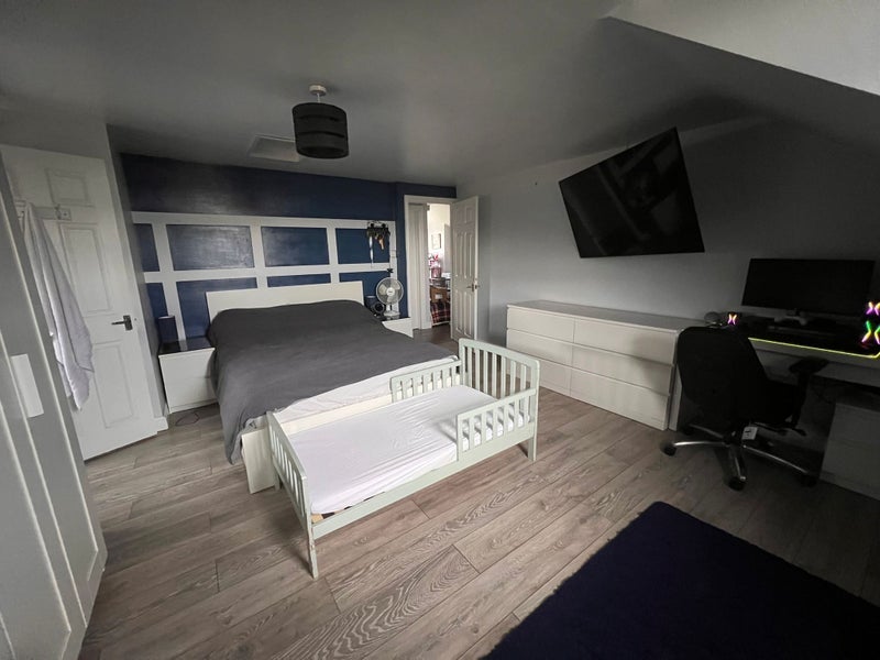 Room St Andrew's Road in Wenvoe
