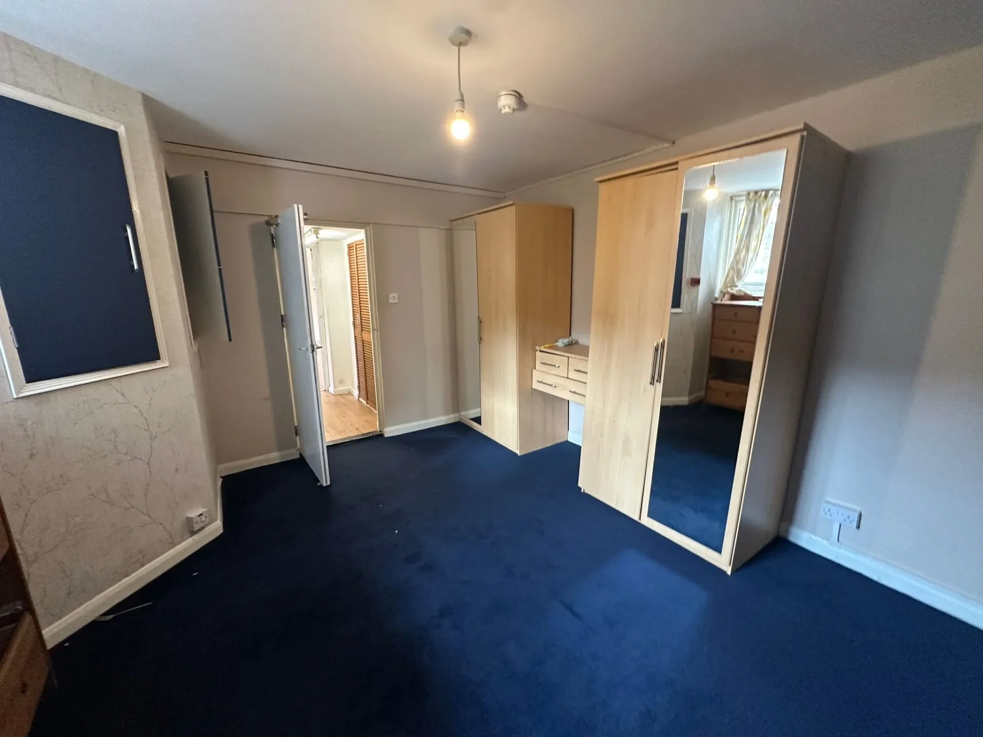 Flat Pelham Road in Gravesham