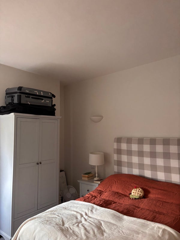 Room Pulton Place in Greater London