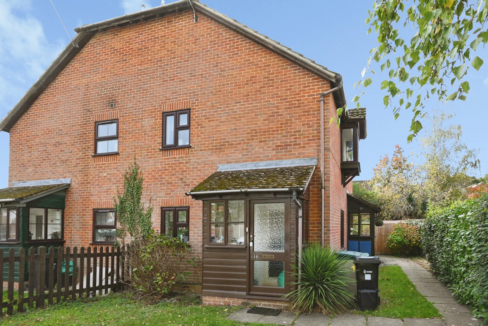 House Carolina Place in Finchampstead