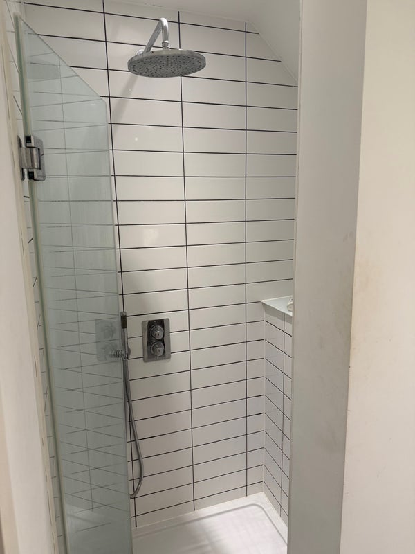 Flat Bourke Close in Greater London