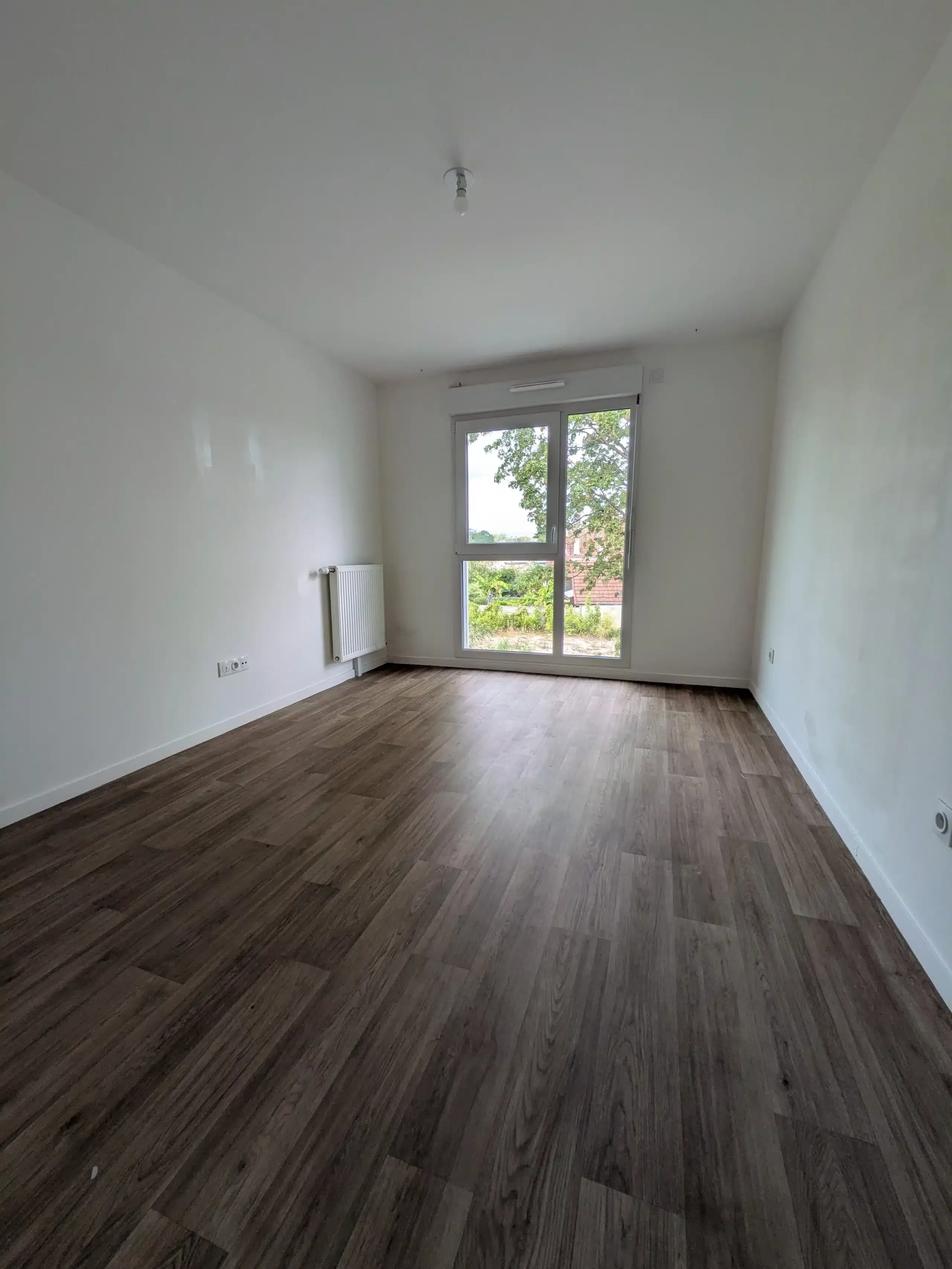 Flat Rue de la Fosse aux Anglais in Dammarie-les-Lys