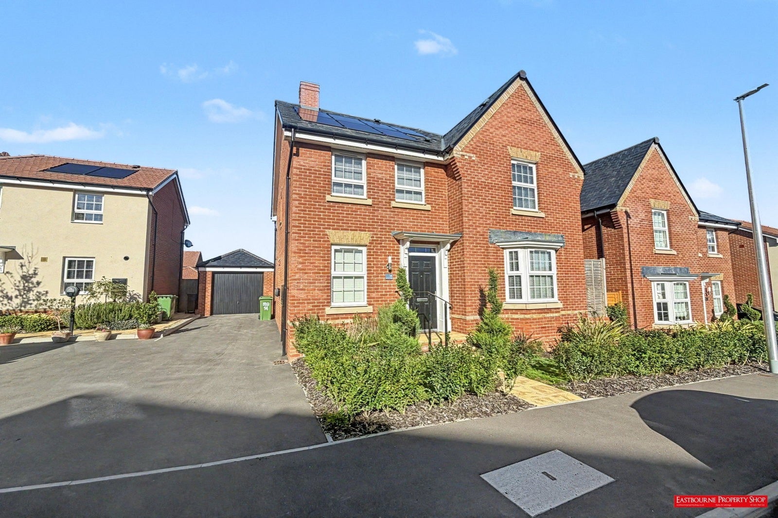 House Rattle Road in Wealden