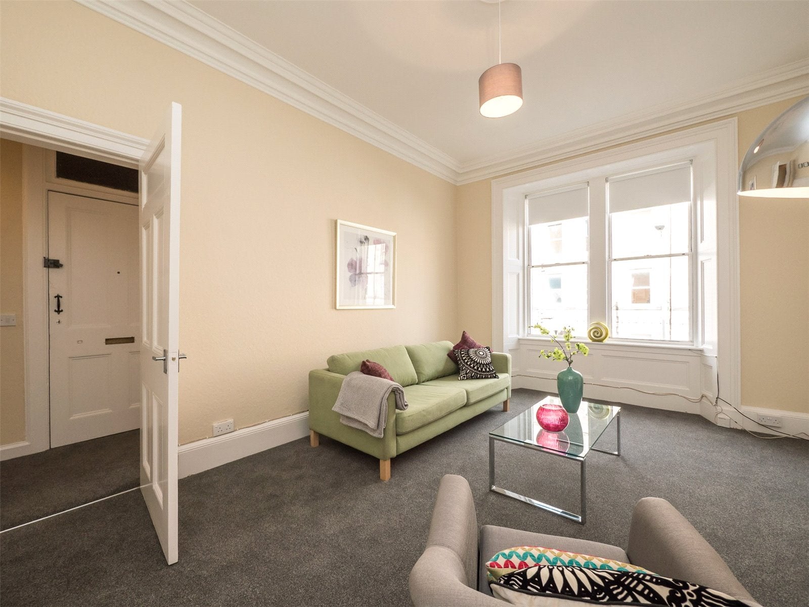 Flat Montague Street in City of Edinburgh